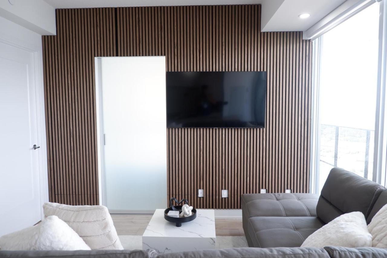 Modern Luxury Waterfront Condo 미시소거 외부 사진